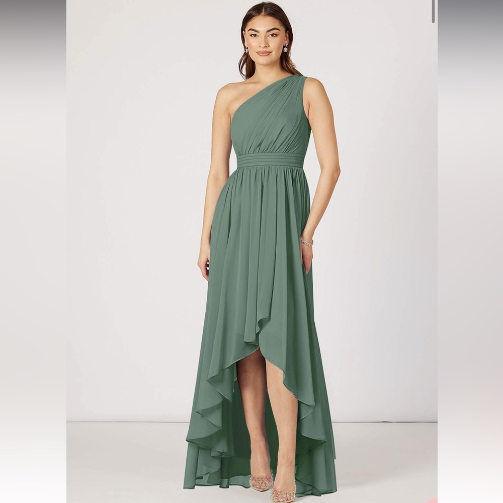 Gorgeous Azazie dress!